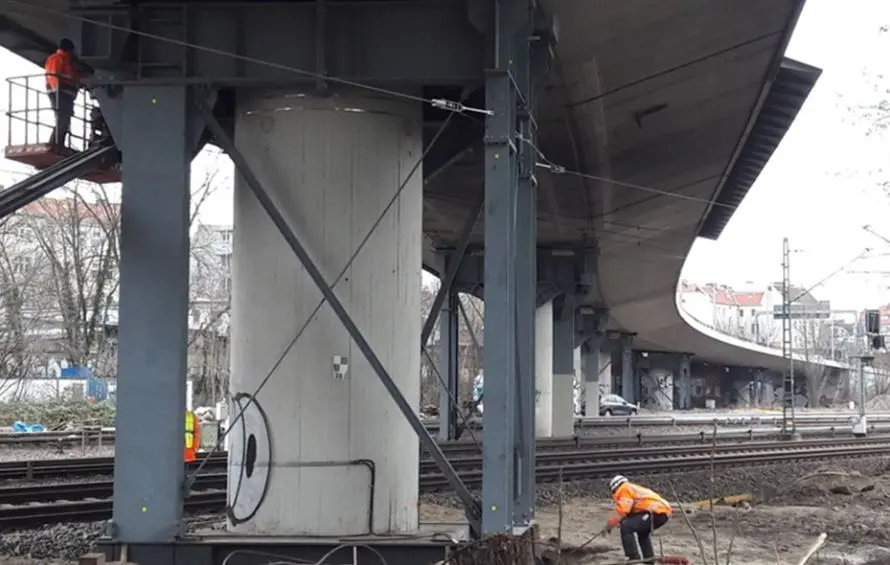 A 100: Auftrag für den vorgezogenen Abbruch der Westendbrücke erteilt